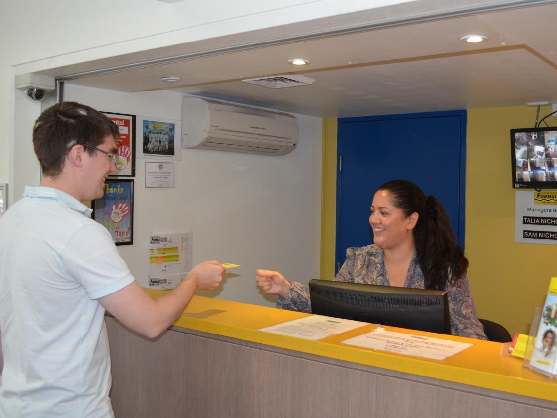 Ibis Budget - Gosford Bagian luar foto