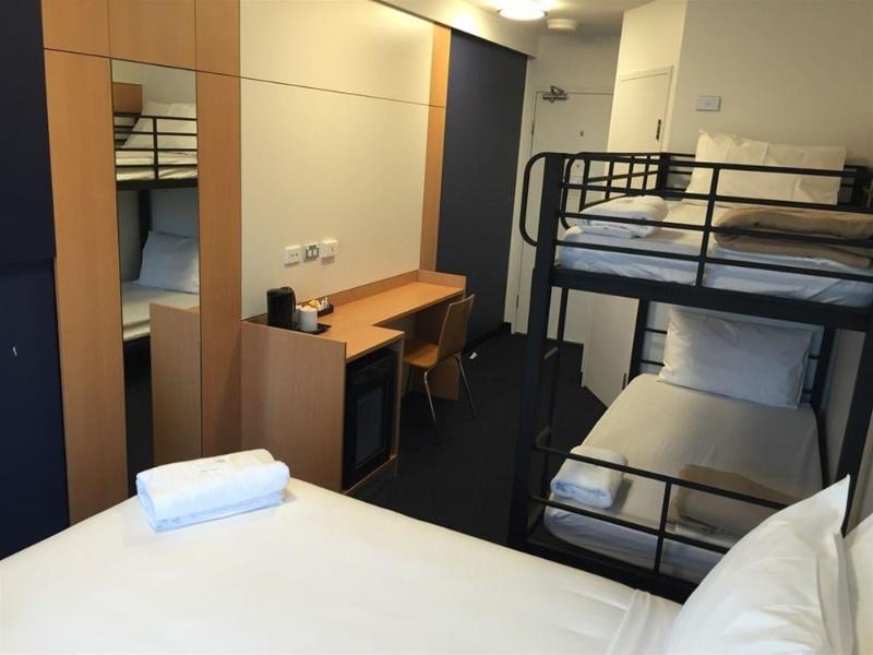 Ibis Budget - Gosford Bagian luar foto