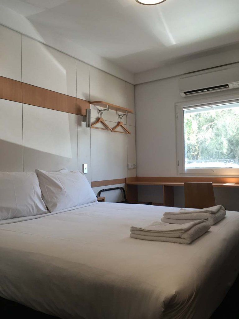Ibis Budget - Gosford Bagian luar foto