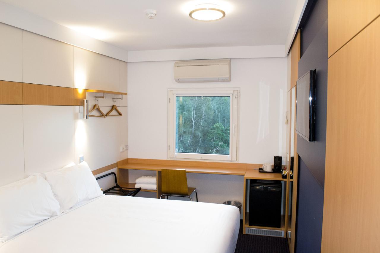 Ibis Budget - Gosford Bagian luar foto