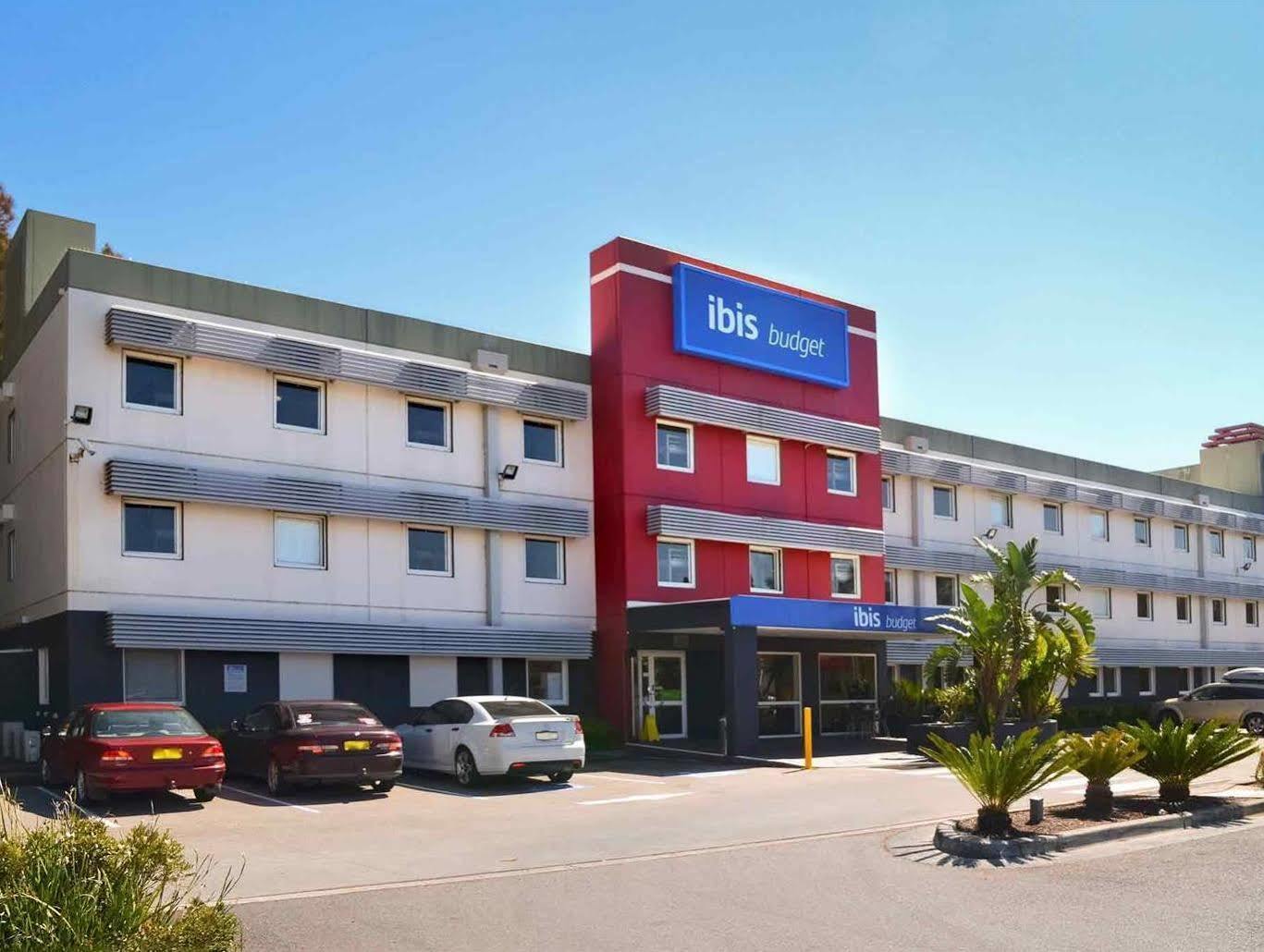 Ibis Budget - Gosford Bagian luar foto