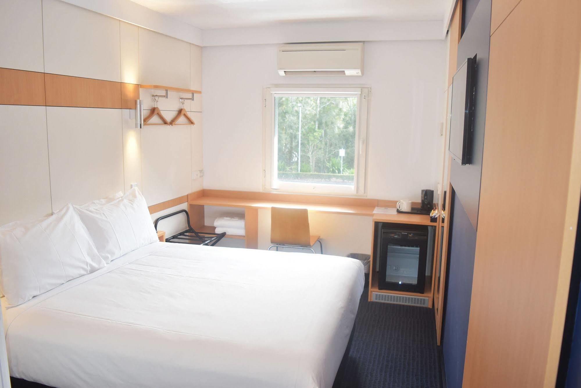 Ibis Budget - Gosford Bagian luar foto