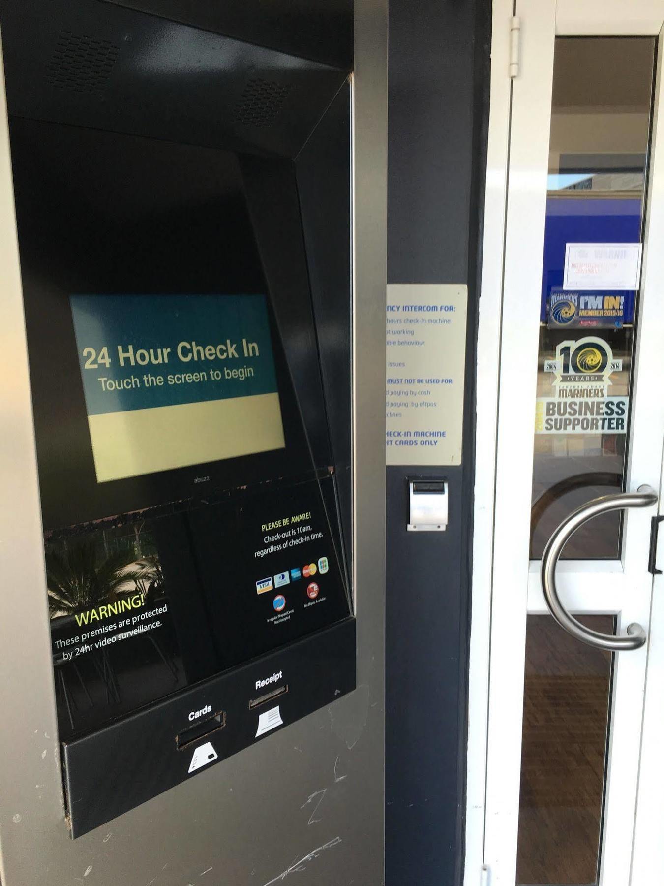Ibis Budget - Gosford Bagian luar foto