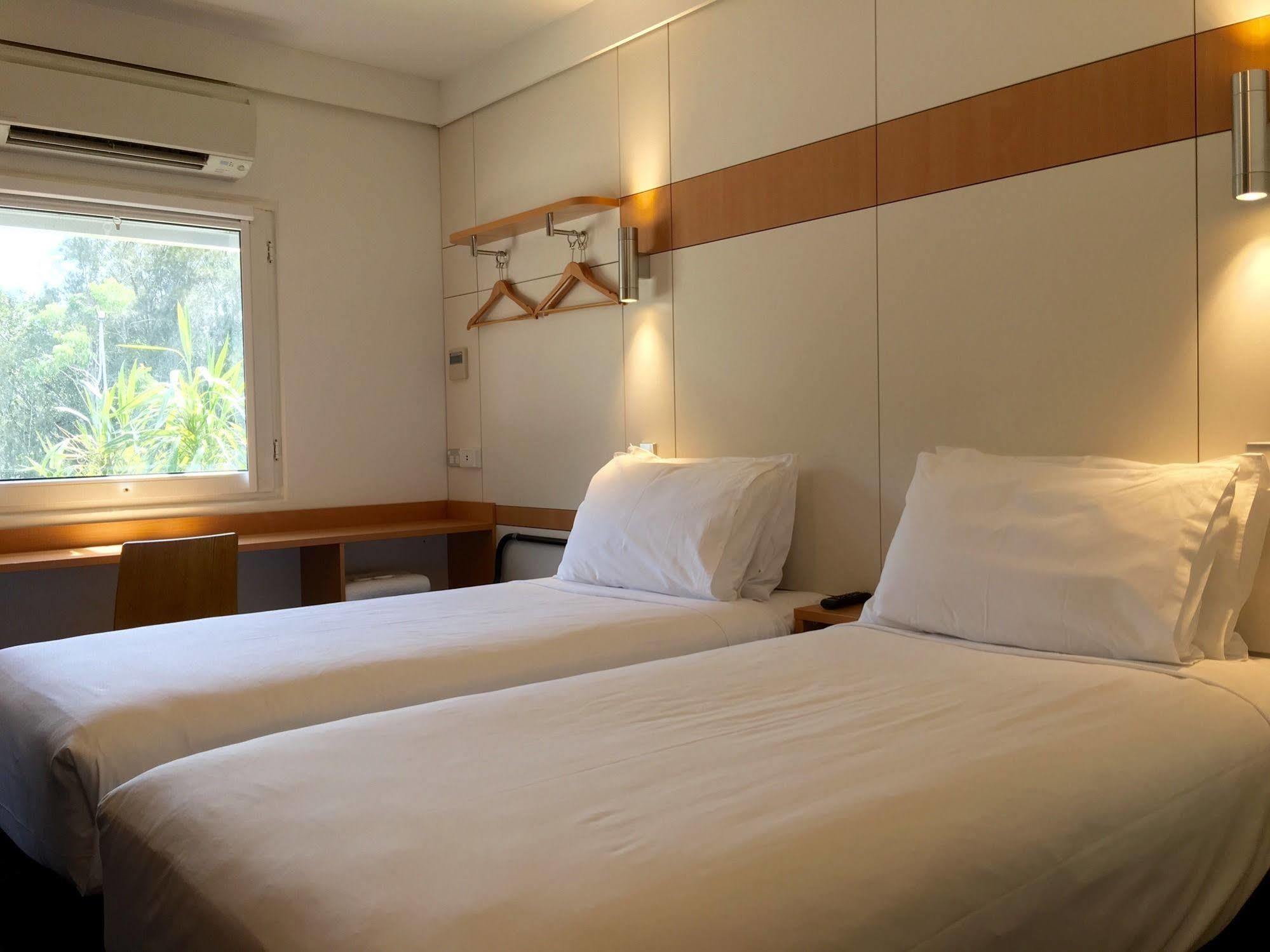 Ibis Budget - Gosford Bagian luar foto